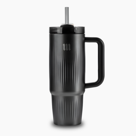 Fluted Obsidian Quencher | 1.5L